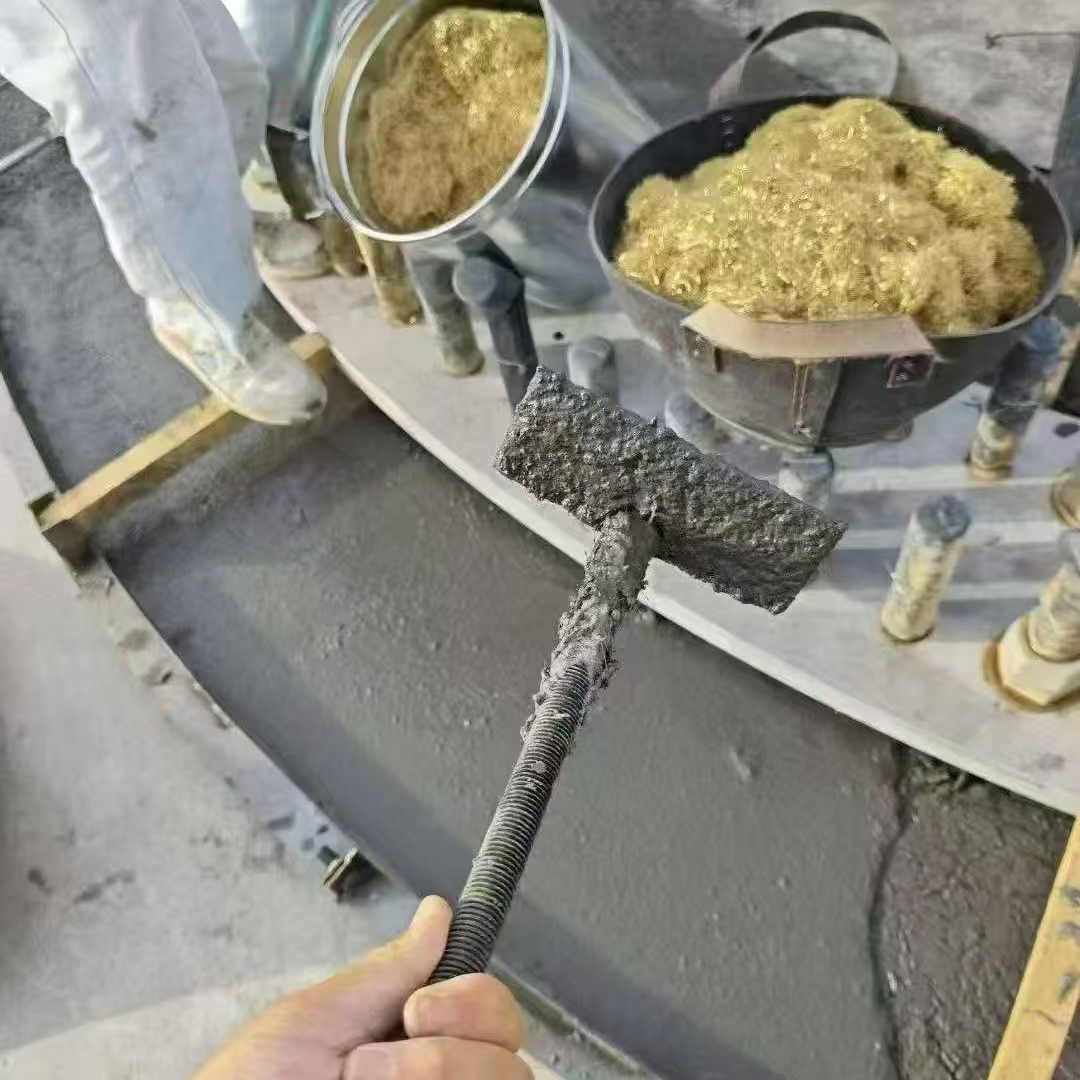 柳城C120钢纤维高强无收灌浆料 轧机压缩机汽轮机发电机锻压设备底座灌浆材料